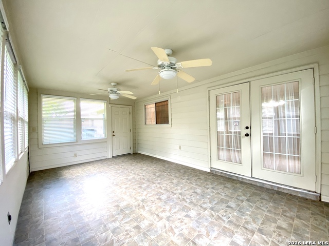10038 Silverbrook Pl Property Photo 12
