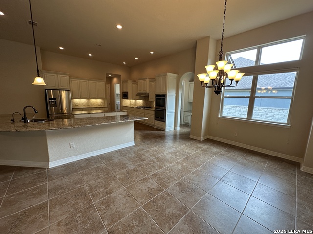 111 El Cielo Property Photo 11