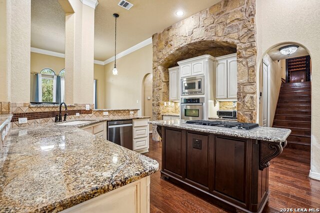 21411 Liguria Dr Property Photo 7