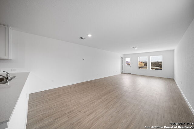 241 Tahoe Ave Property Photo 13