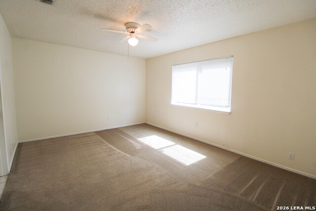 6214 Ridge Glade St Property Photo 13