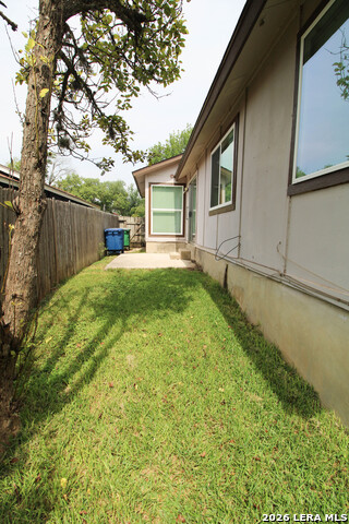 6214 Ridge Glade St Property Photo 24