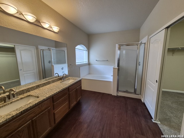 21215 Encino Ash Property Photo 15
