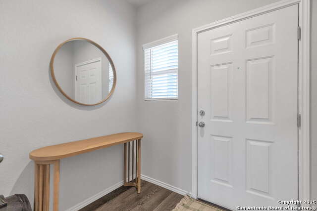 610 Pleasanton Way Property Photo 4