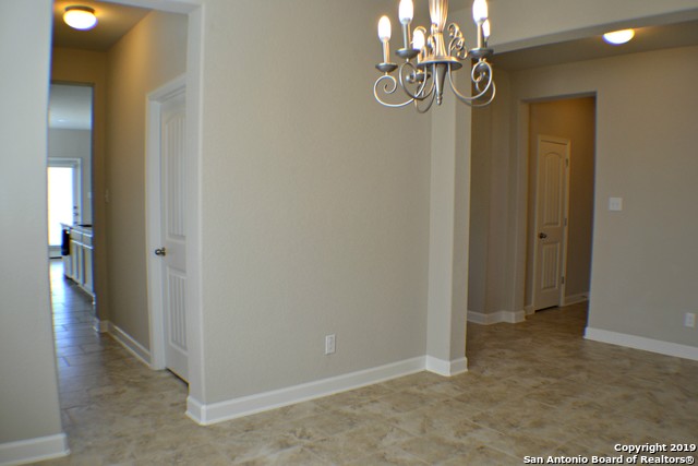 3127 Pinecone Cove Property Photo 8