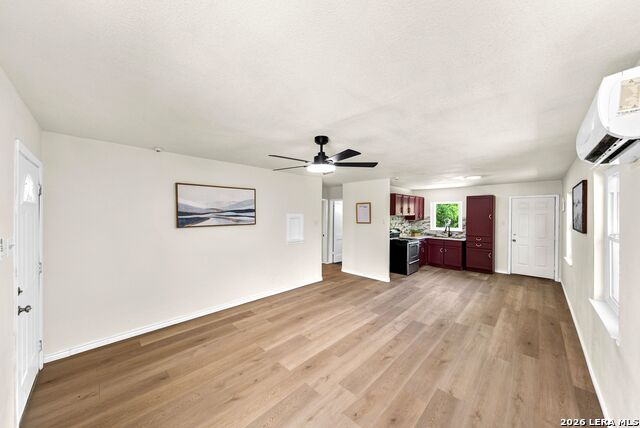 10 Linden Ave Property Photo 4