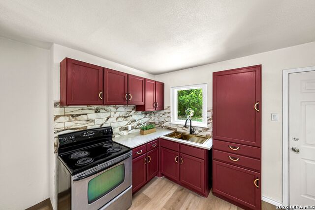 10 Linden Ave Property Photo 6