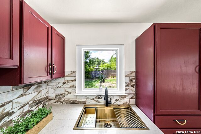 10 Linden Ave Property Photo 7