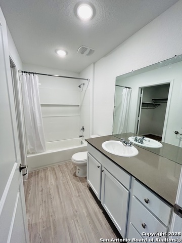 1435 Riojas Rd Property Photo 8