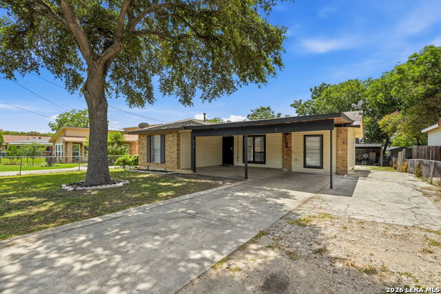 2715 IRWIN DR Property Photo 1