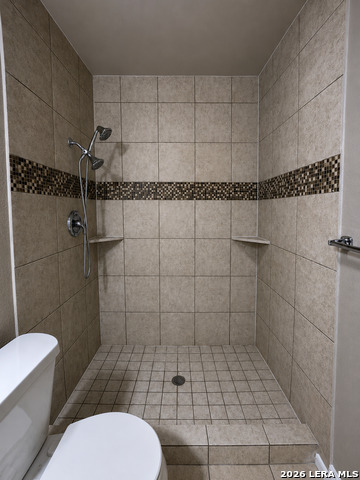 8023 Laurel Bend Property Photo 13