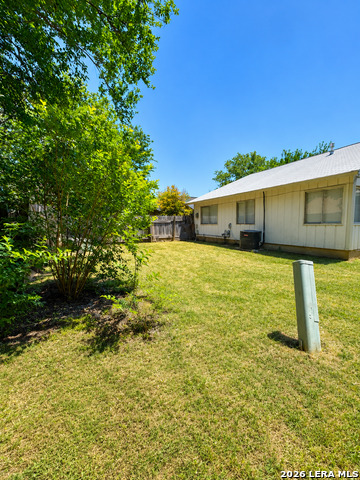 8023 Laurel Bend Property Photo 22