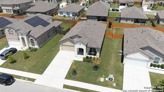 544 Lilac Shls Property Photo 2