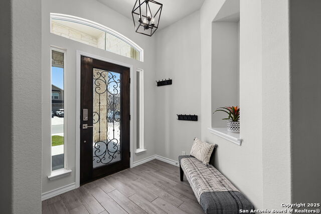 544 Lilac Shls Property Photo 3