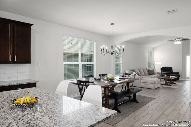 544 Lilac Shls Property Photo 12