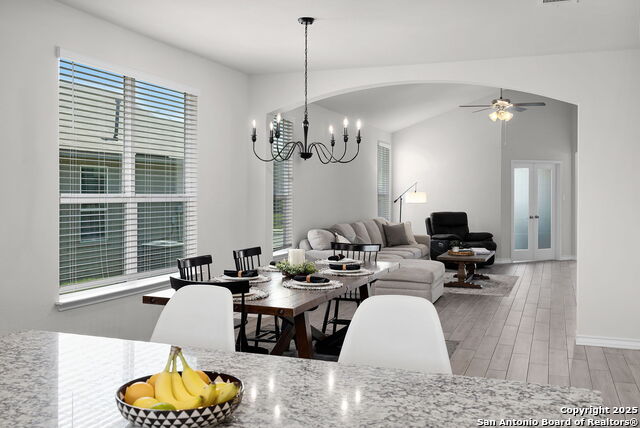544 Lilac Shls Property Photo 13