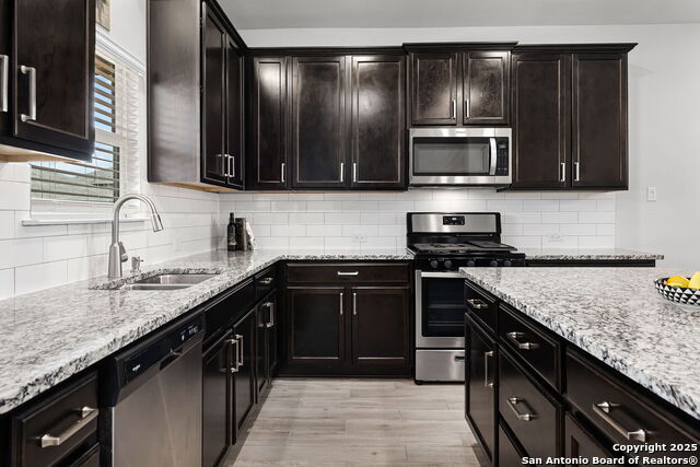 544 Lilac Shls Property Photo 14
