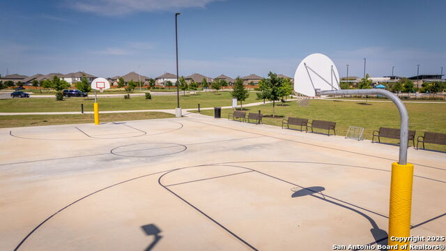 544 Lilac Shls Property Photo 48