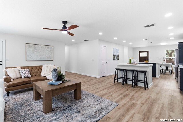 400 Wedgewood Way Property Photo 16