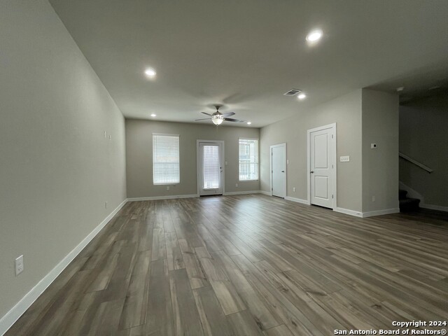 21518 James Charles Property Photo 18