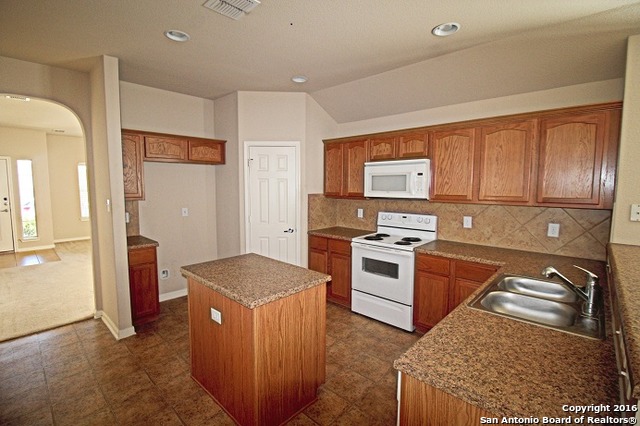 9135 Mare Hunt Property Photo 5