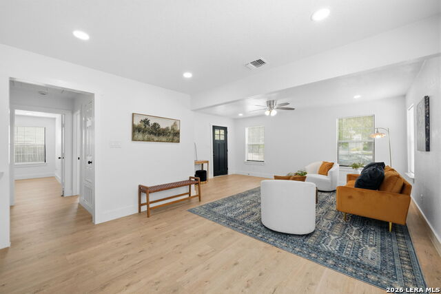 631 W Olmos Property Photo 7