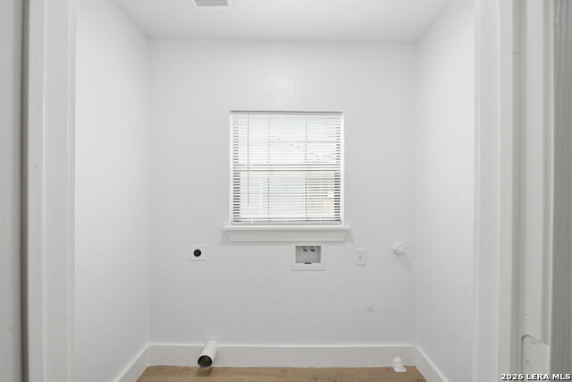 631 W Olmos Property Photo 19