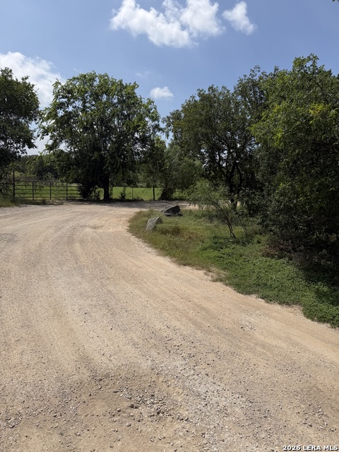 000 Medina Property Photo 12