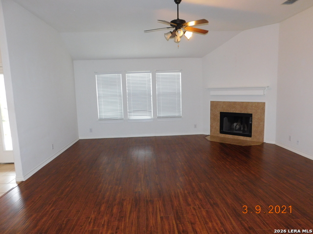 15713 Fair Lane Property Photo 4