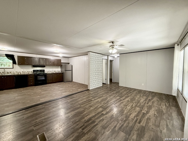 167 Deer Ln Property Photo 3