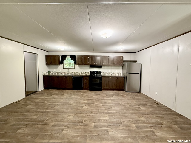 167 Deer Ln Property Photo 4