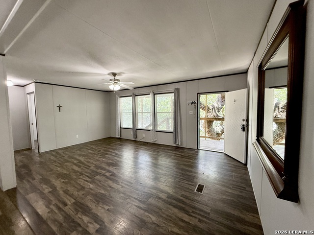 159 Deer Ln Property Photo 3