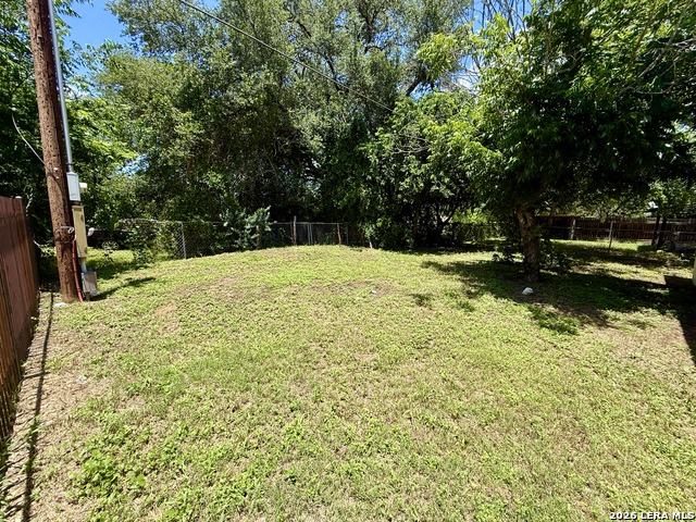 319 E Zipp Rd Property Photo 18