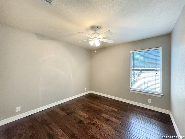 2103 Preakness Ln Property Photo 16