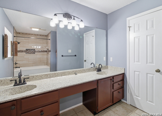 3840 Forsyth Park Property Photo 21