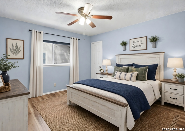 3840 Forsyth Park Property Photo 27