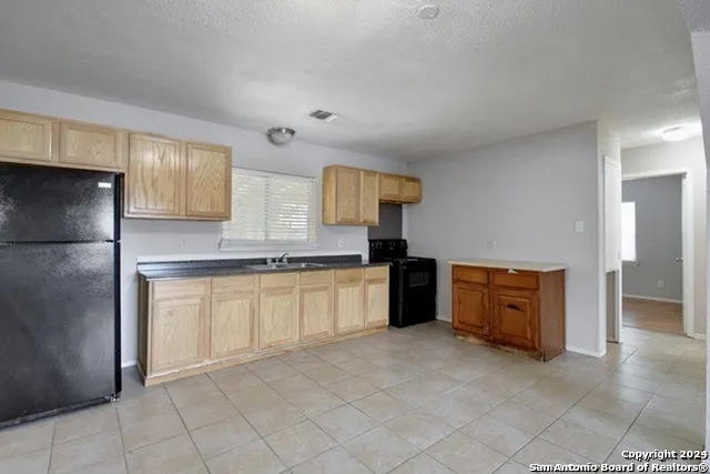 2619 Sleepy Glade St Property Photo 7