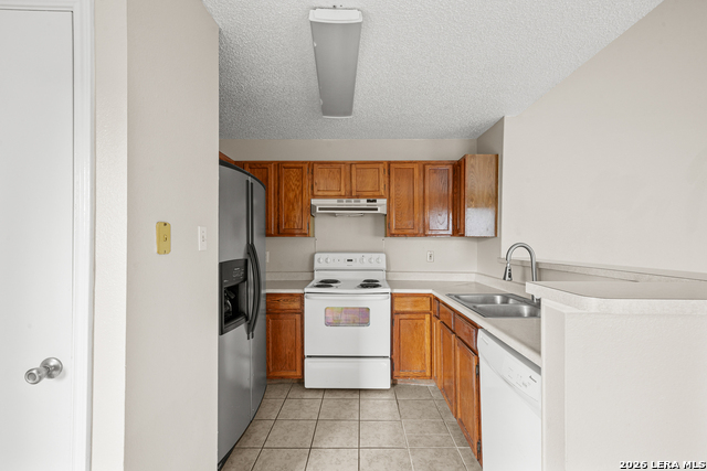 7346 Weybridge Property Photo 9