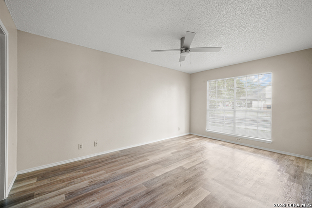 7346 Weybridge Property Photo 14