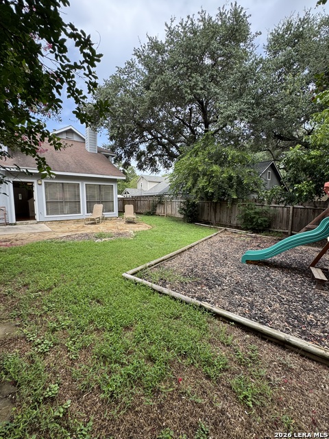 13815 Stone Hollow Dr Property Photo 30