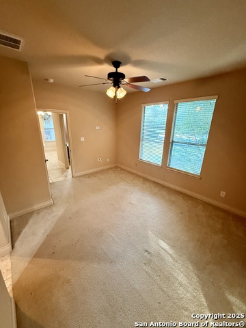 215 Evans Oak Property Photo 34