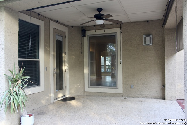 215 Evans Oak Property Photo 38