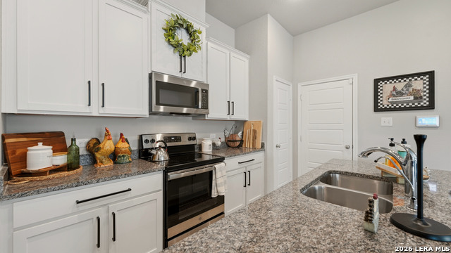 1132 Eagle Xing Property Photo 16
