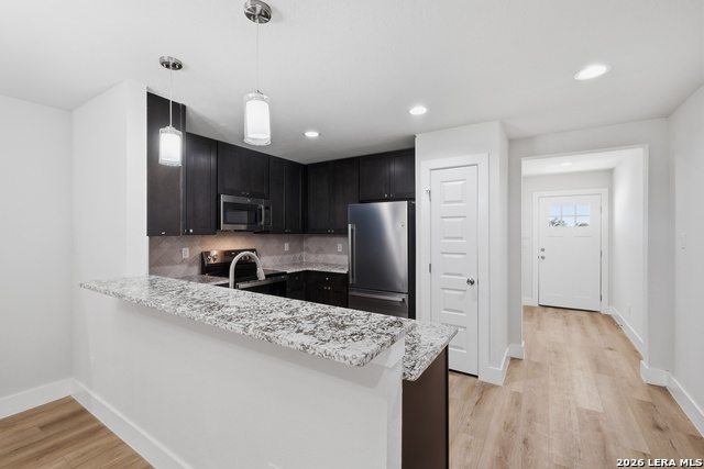 788 Abigail Aly Property Photo 3