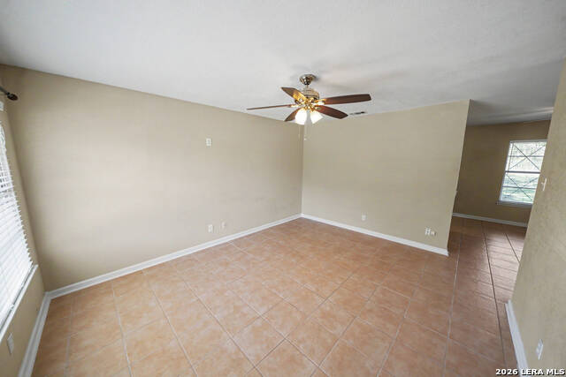 823 Straight Ln Property Photo 8
