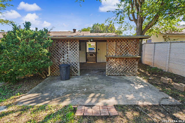 823 Straight Ln Property Photo 38
