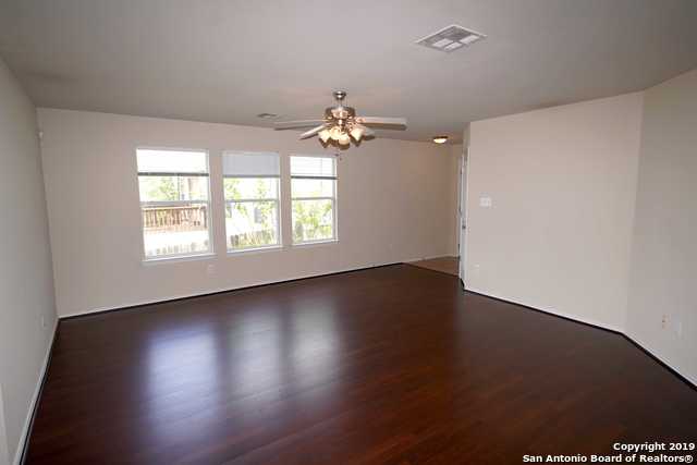 5011 Braden Gate Property Photo 6