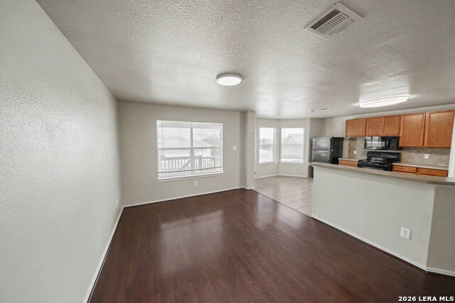5011 Braden Gate Property Photo 11