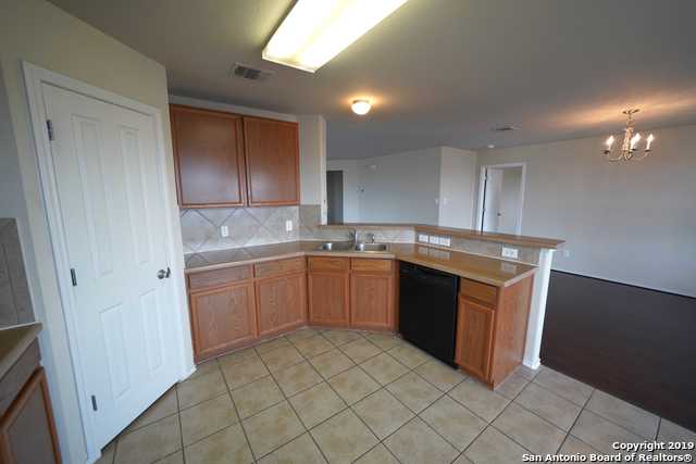 5011 Braden Gate Property Photo 12