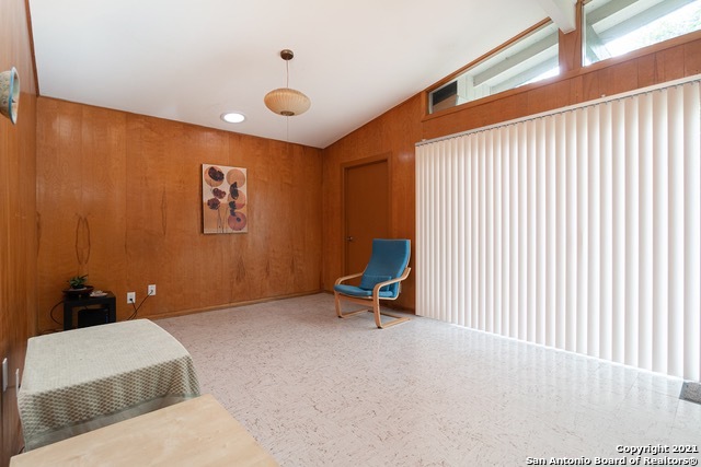 3811 Ridgeline Dr Property Photo 7